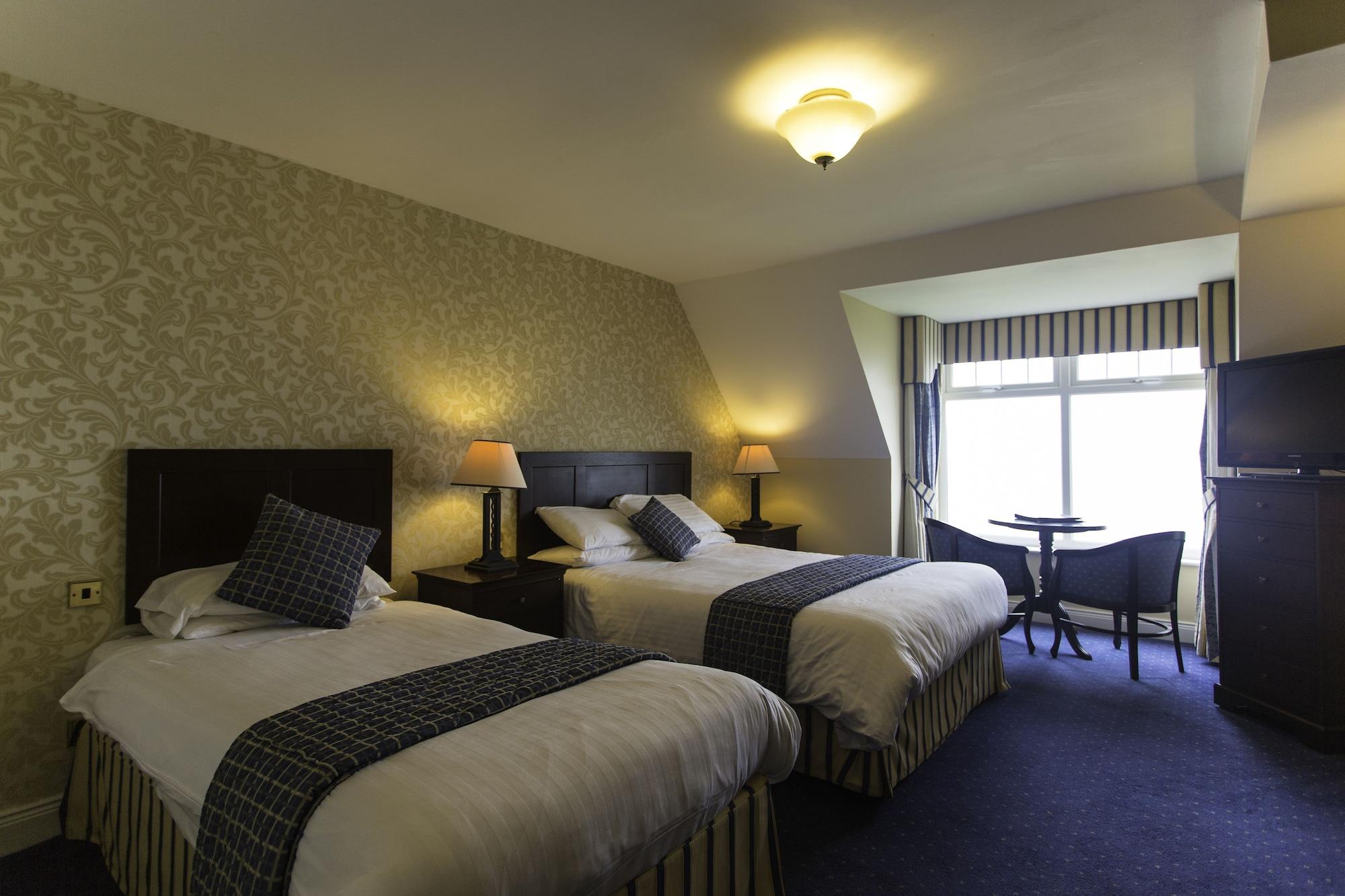 The Sandhouse Hotel And Marine Spa Donegal Town Exterior photo