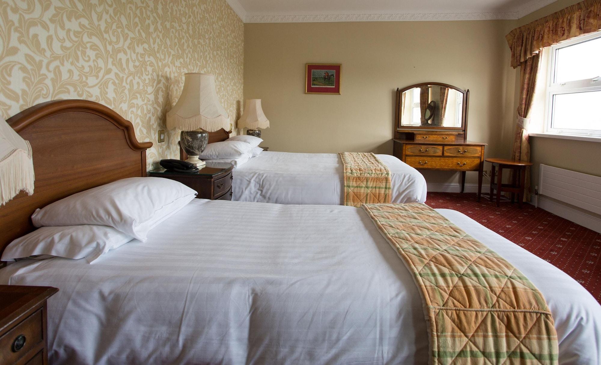 The Sandhouse Hotel And Marine Spa Donegal Town Exterior photo